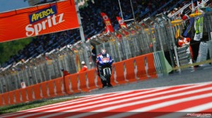 99lorenzo_s1d6181_slideshow_169