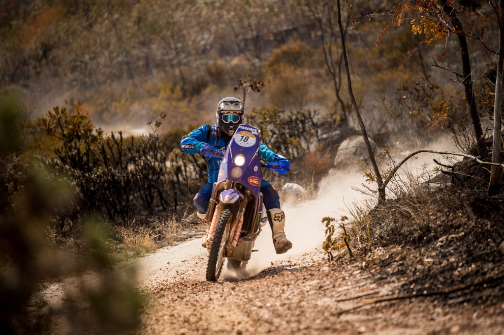 Guilherme Cascaes, do Team Rinaldi, defende título da Production Aberta no Rally dos Sertões 2015 Crédito: Victor Eleutério