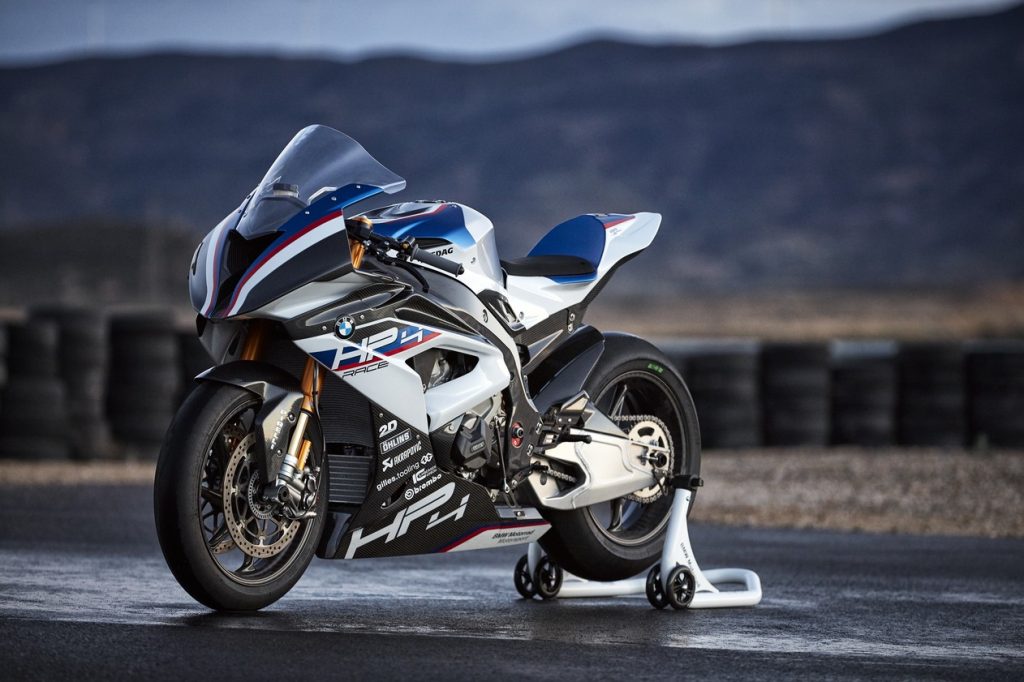 p90254417-highres-bmw-hp4-race-04-2017