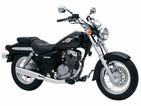 Suzuki_Marauder_-125cc_1