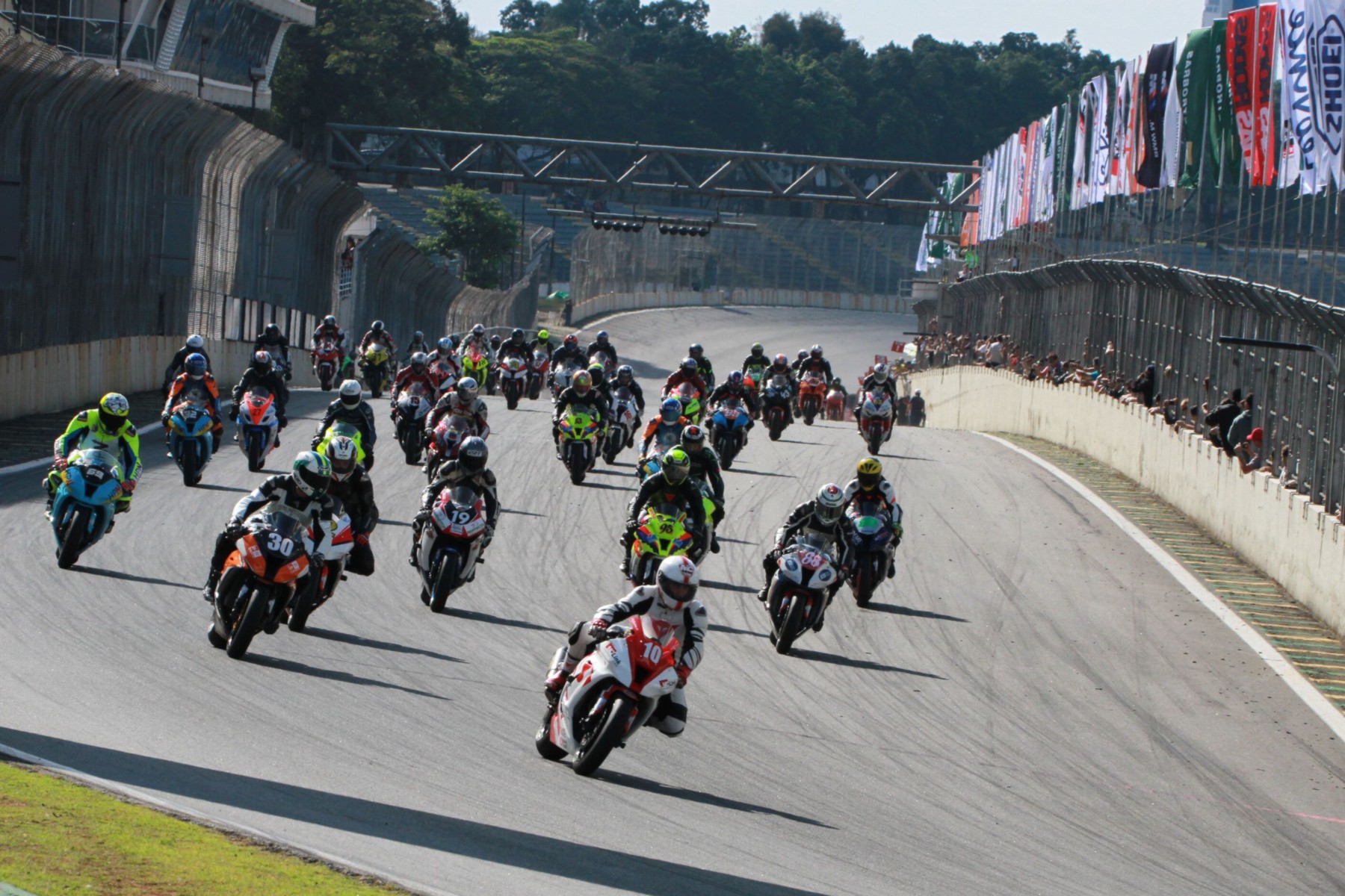 moto1000gp