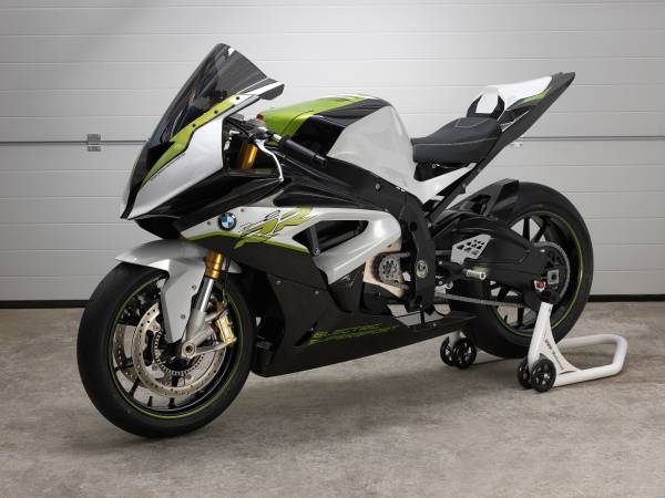 P90204266-bmw-motorrad-konzept-err-600px