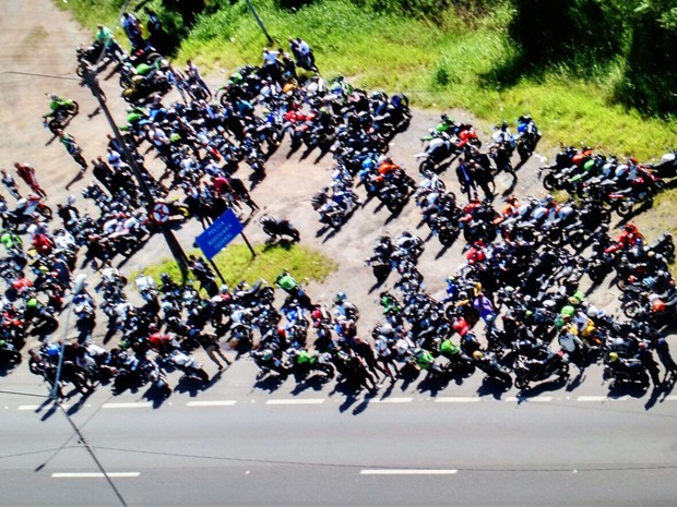 Ao todo, 178 motociclistas foram abordados pela polícia (Foto: Divulgação/ Polícia Rodoviária Federal)