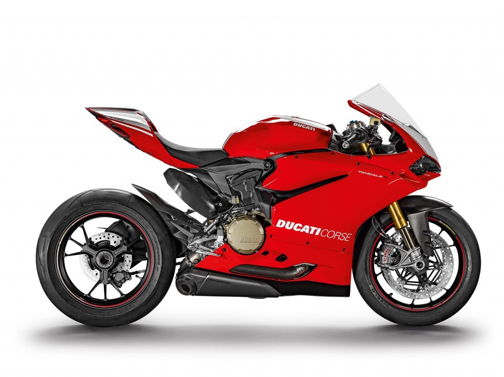 2015-Ducati-1299-Panigale-R-02